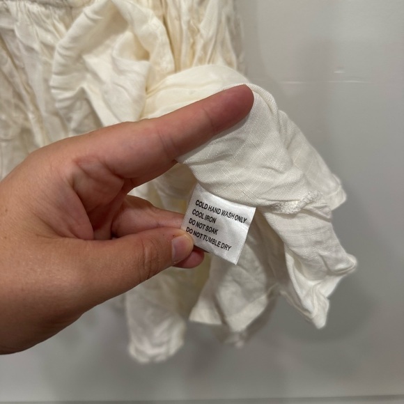 Princess Polly The Love Galore Romper White Lower Impact Ruffle Tiered Size 2 - Picture 9 of 12